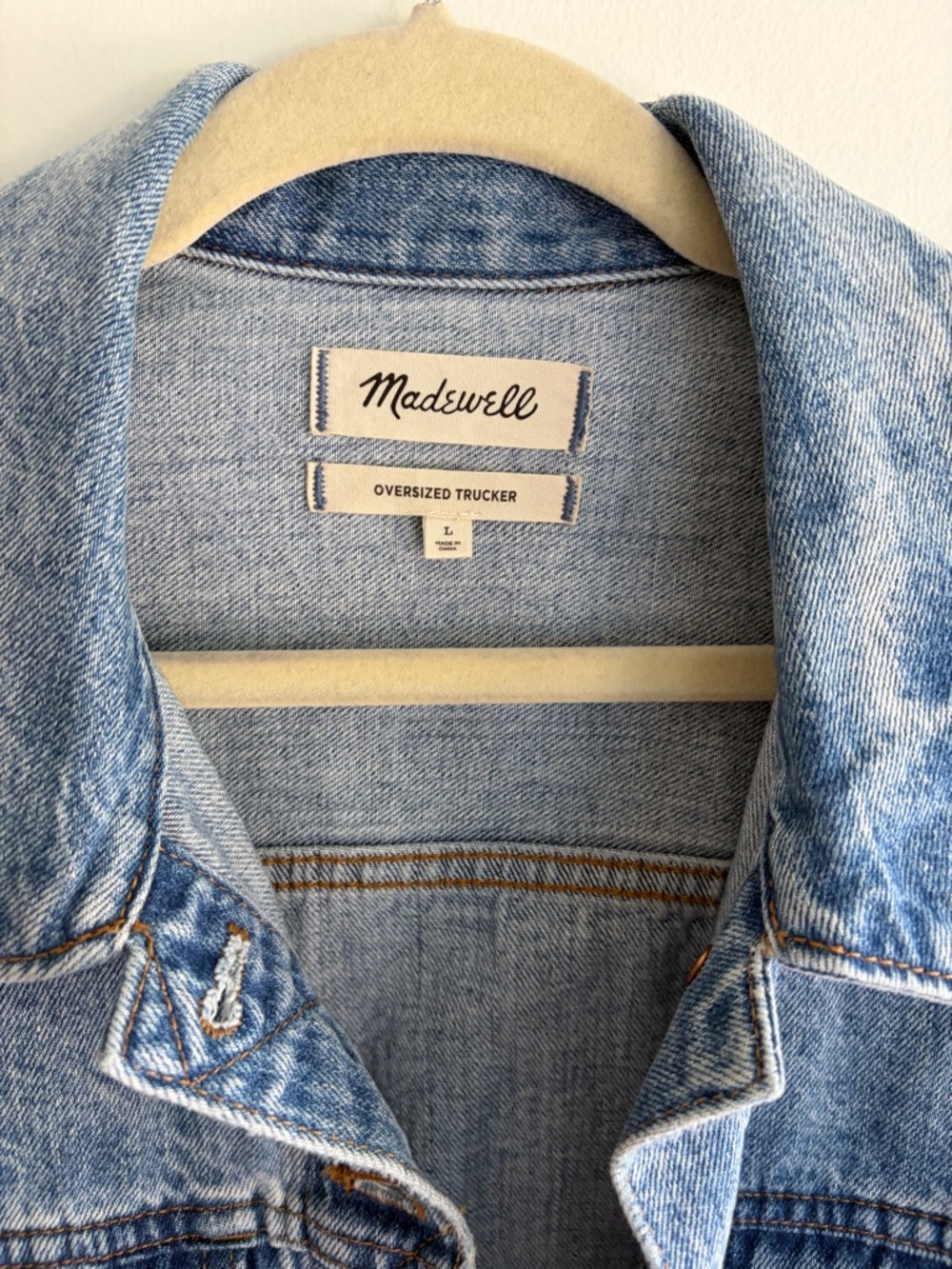 MADEWELL The Oversized Trucker Jean Jacket in Kelson Wash Size Large - Picture 5 of 8